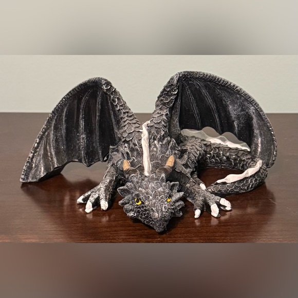 Source Unknown Other - Dragon Garden Statue Figure